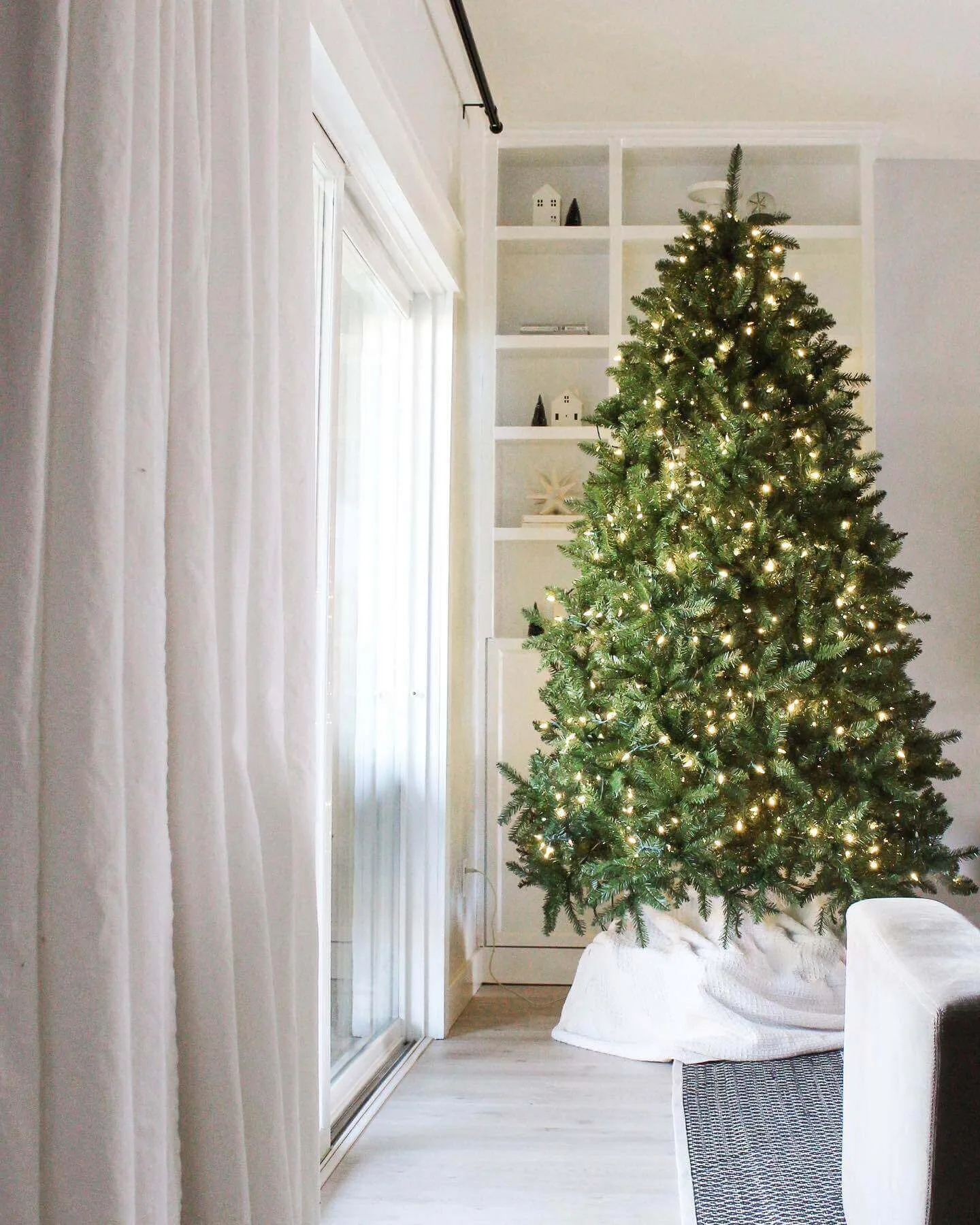 6.5' Yorkshire Fir Artificial Christmas Tree with 500 Warm White LED Lights