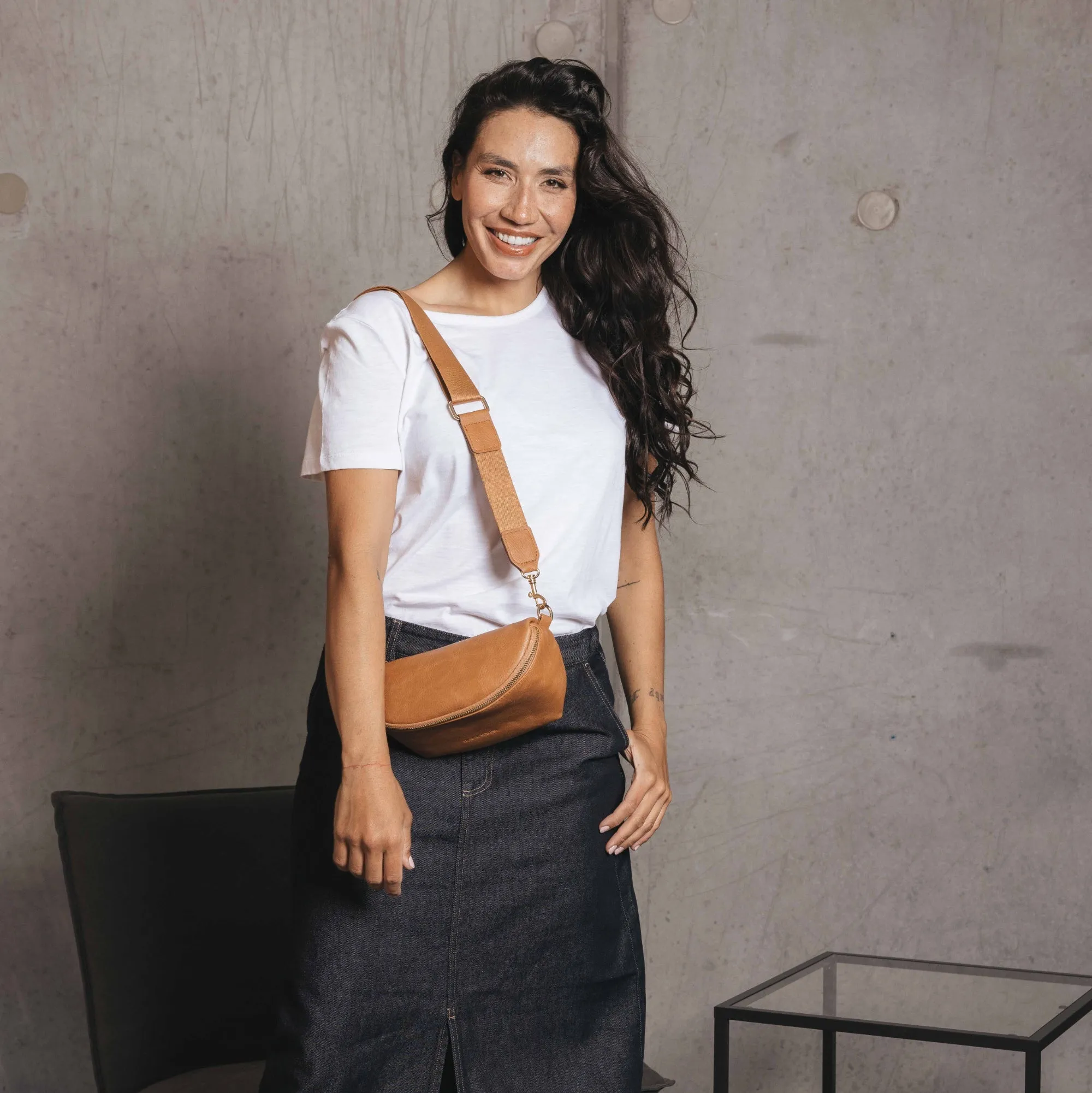 Chelsea Tan Crossbody 'Sling' Bag