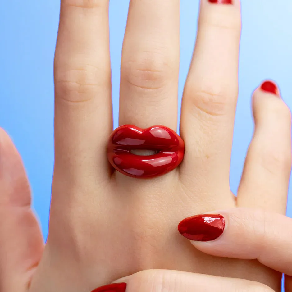 Classic Red HOTLIPS Ring by Solange