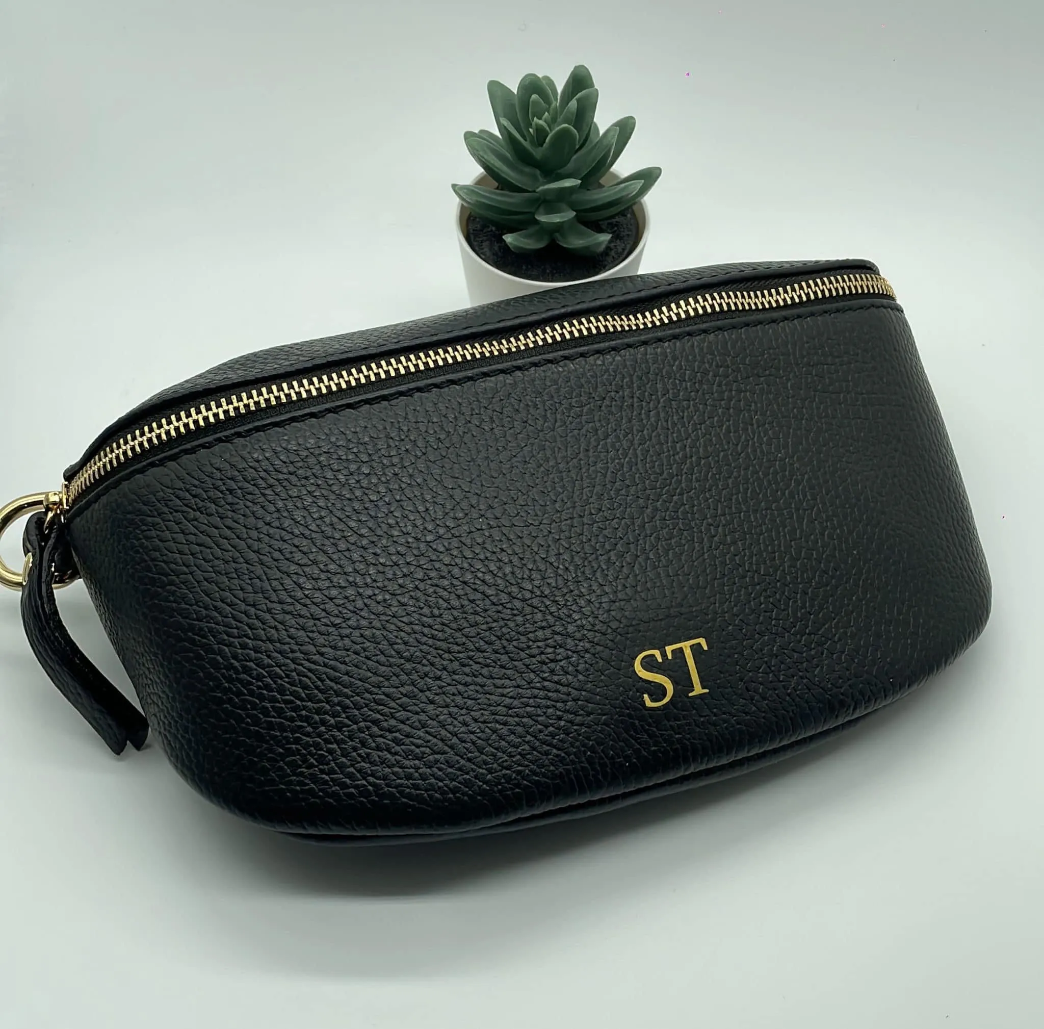 Harley Sling Bag | Black