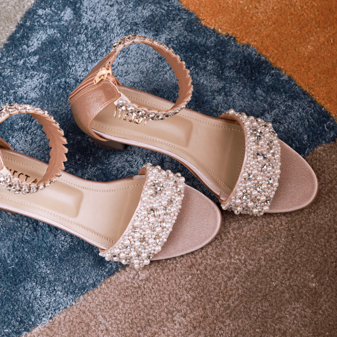 Pearl Bride (Gold Satin, crystal stones blocks Festive customised blocks
