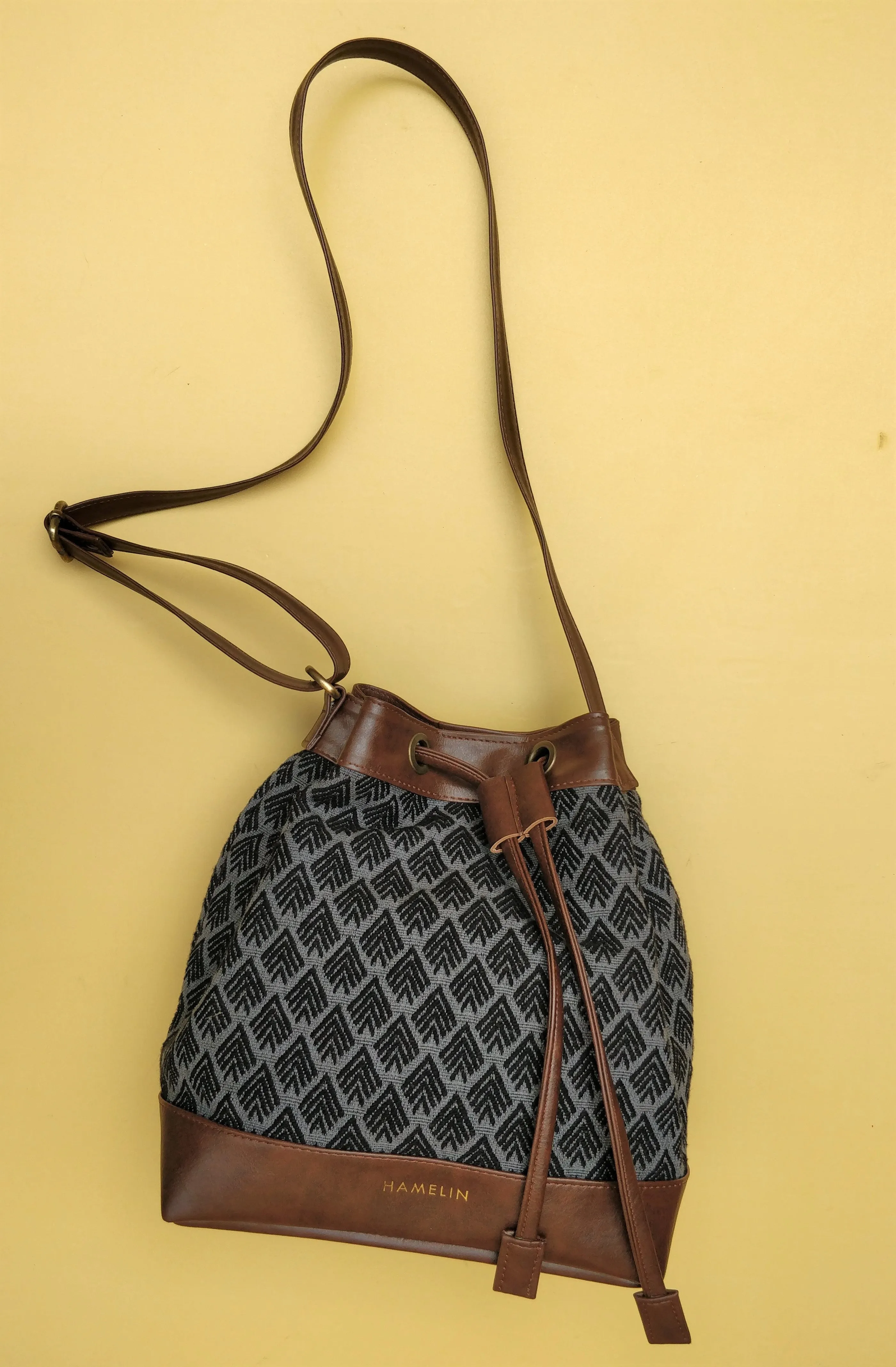 The Bucket Bag - Gray Azul