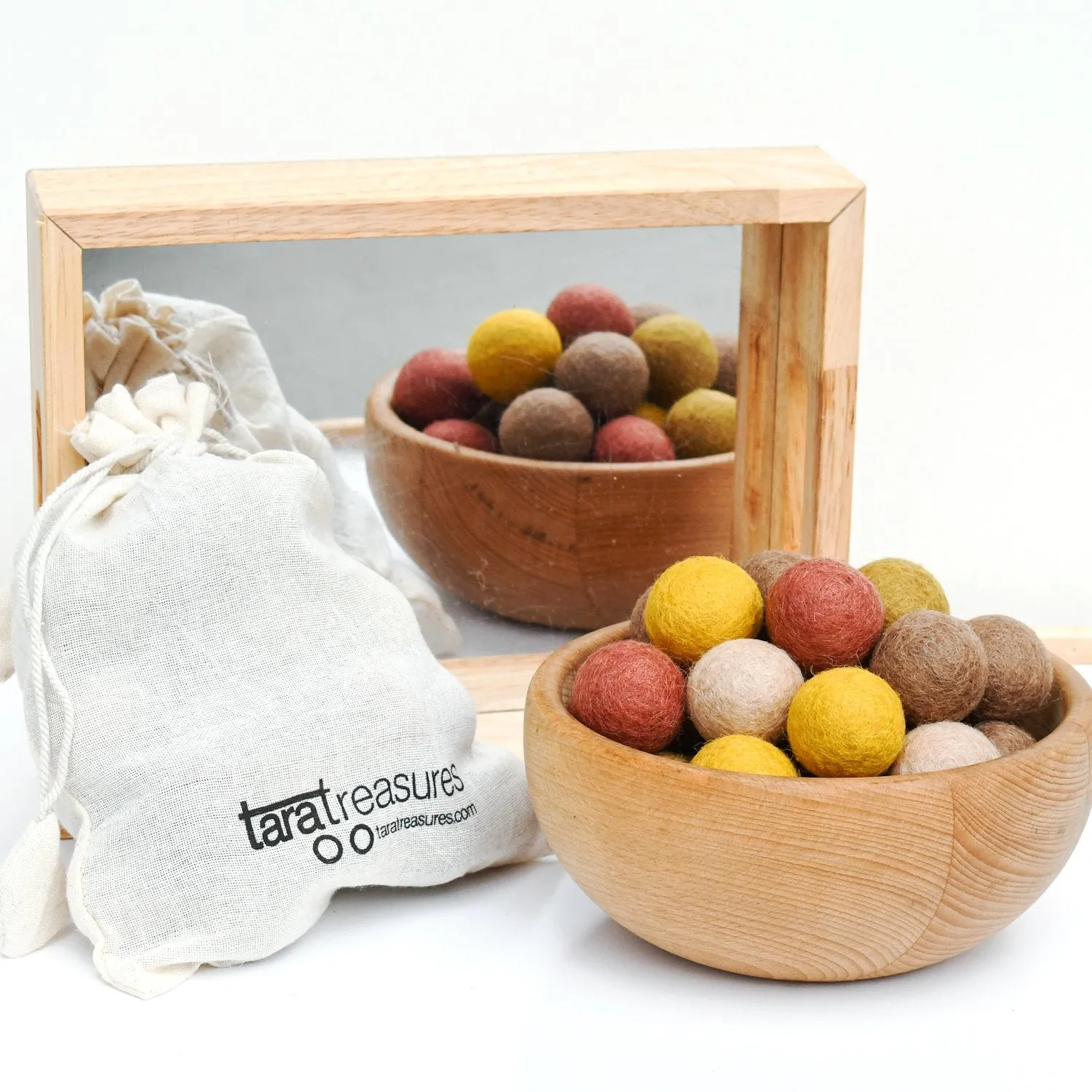 Wool Felt Balls in a Pouch -3cm 30 balls various colours